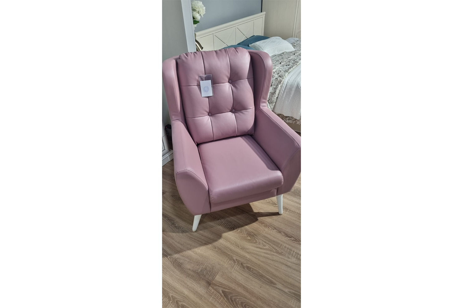 Кресло Лондон , Розовый купить в Москве от производителя, цена на КреслоЛондон в интернет-магазине мебели Ангстрем