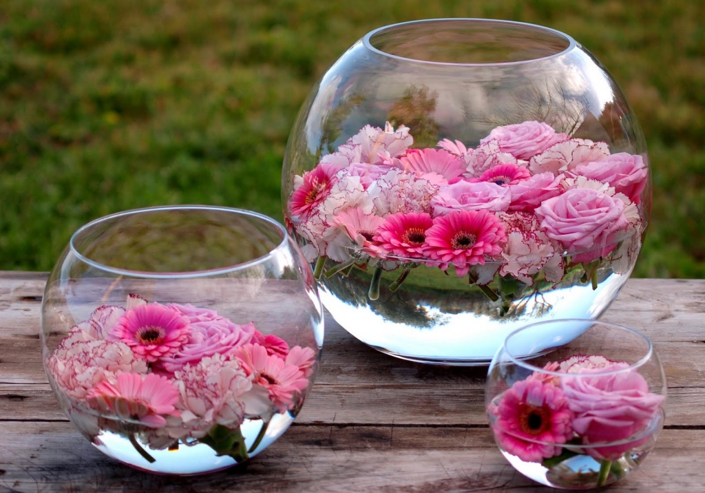 11 идей декора в стеклянных вазах