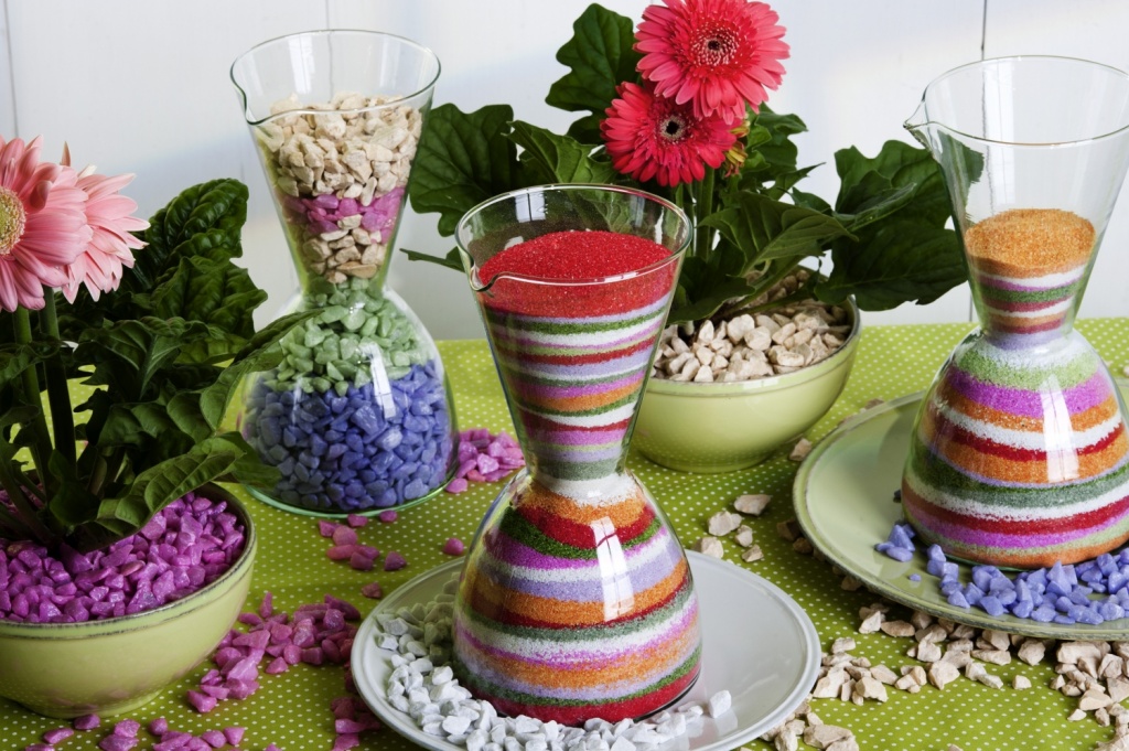 11 идей декора в стеклянных вазах
